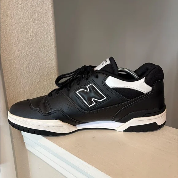 New Balance Shoes Mens Size 12 Black White 550 Retro Basketball Low BB550SV1 - Picture 3 of 9